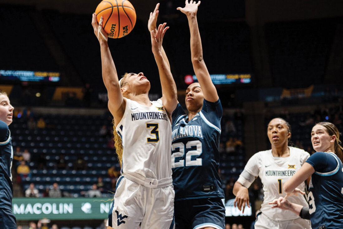 Villanova snaps WVU women's home win streak